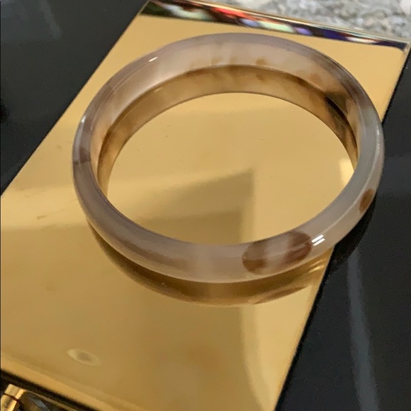 Jewelry - Grey glass bangle